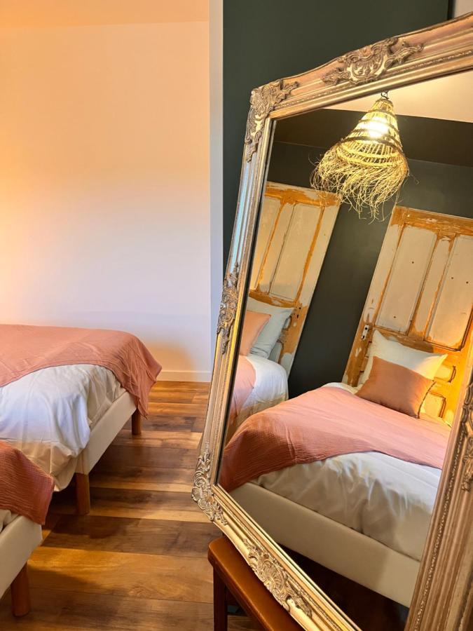 Appartement 2 Chambres Avec Parking 퐁타를리에 외부 사진